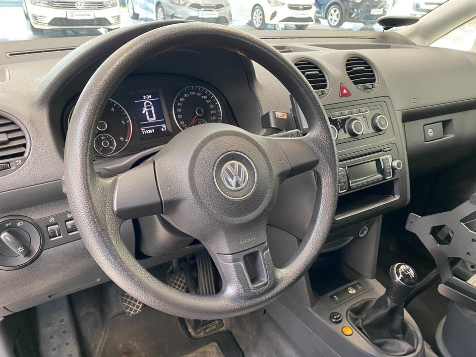 VW Caddy Maxi 1,6 TDi 102 BMT Van 4d