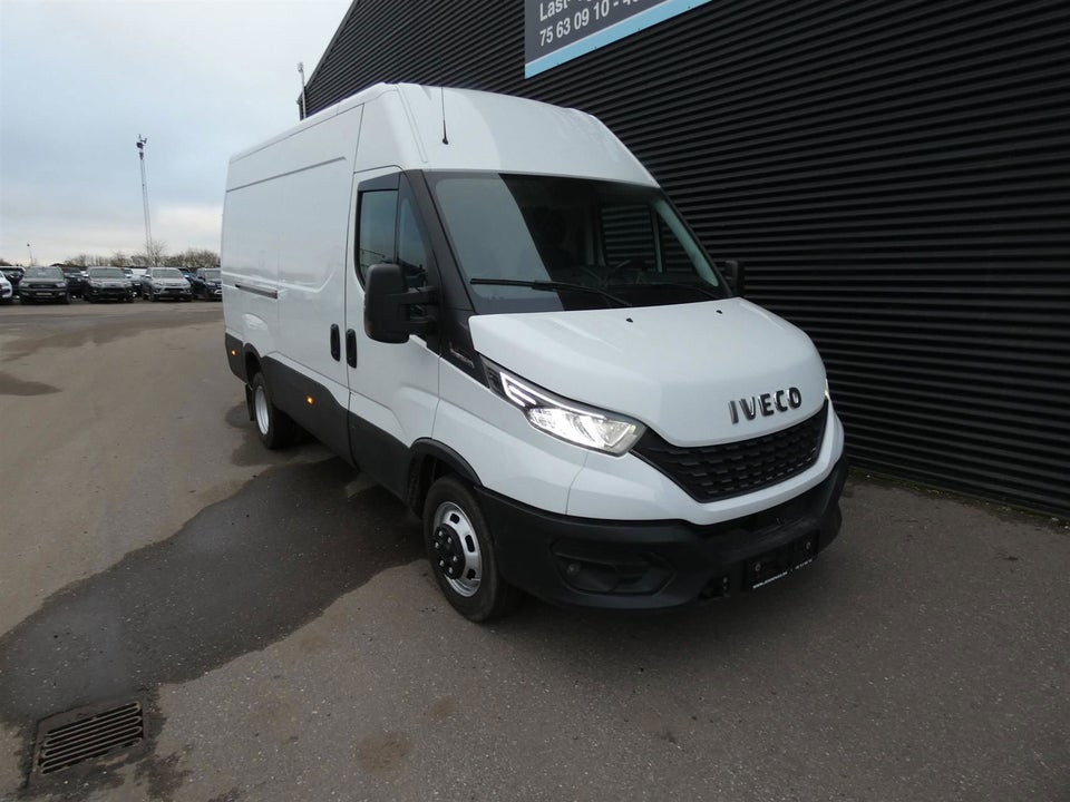 Iveco Daily 3,0 35C18 12m³ Van AG8