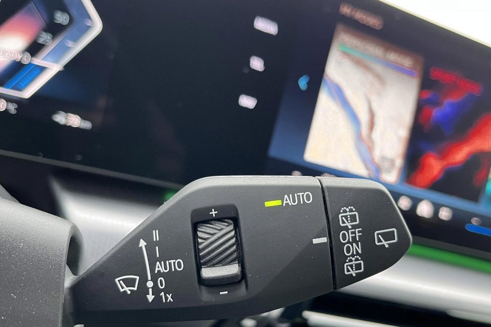 BMW iX1 eDrive20 M-Sport 5d