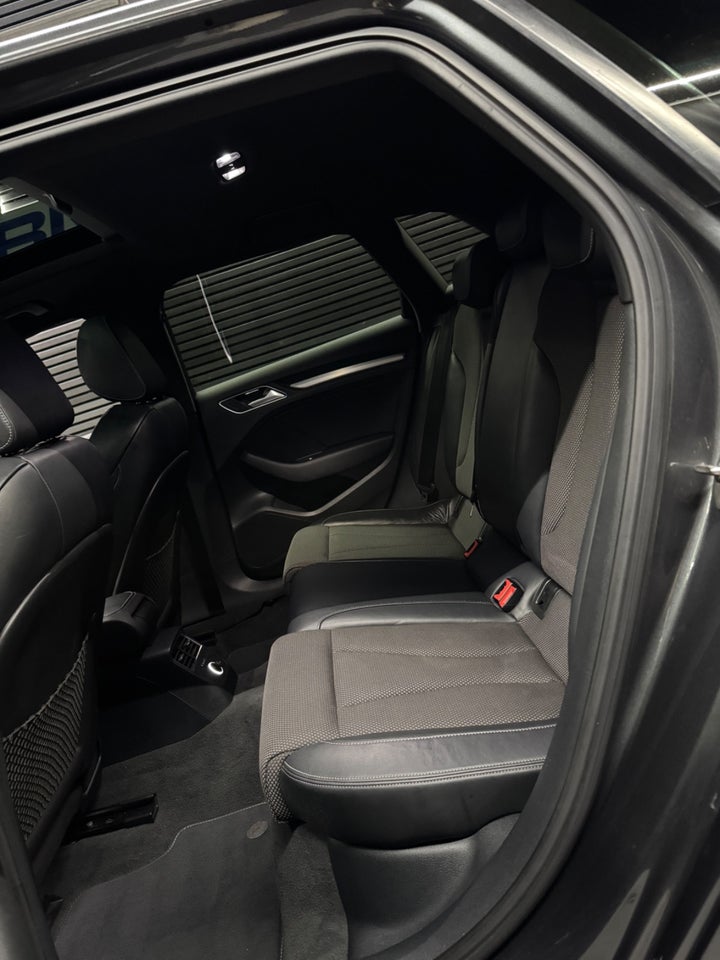 Audi A3 1,4 e-tron S-line Sportback S-tr. 5d