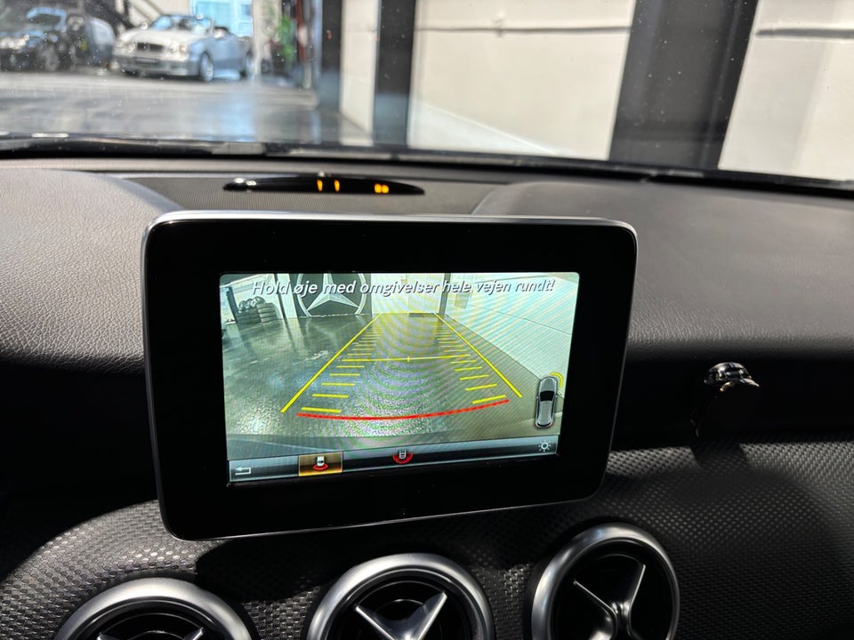 Mercedes A200 1,6 AMG Line aut. 5d