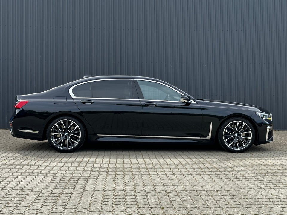 BMW 745Le 3,0 M-Sport aut. 4d