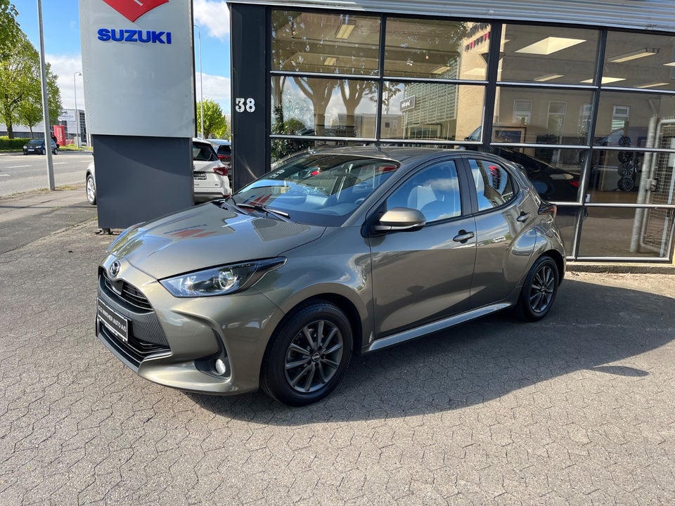 Mazda 2 1,5 Hybrid Pure+ CVT 5d