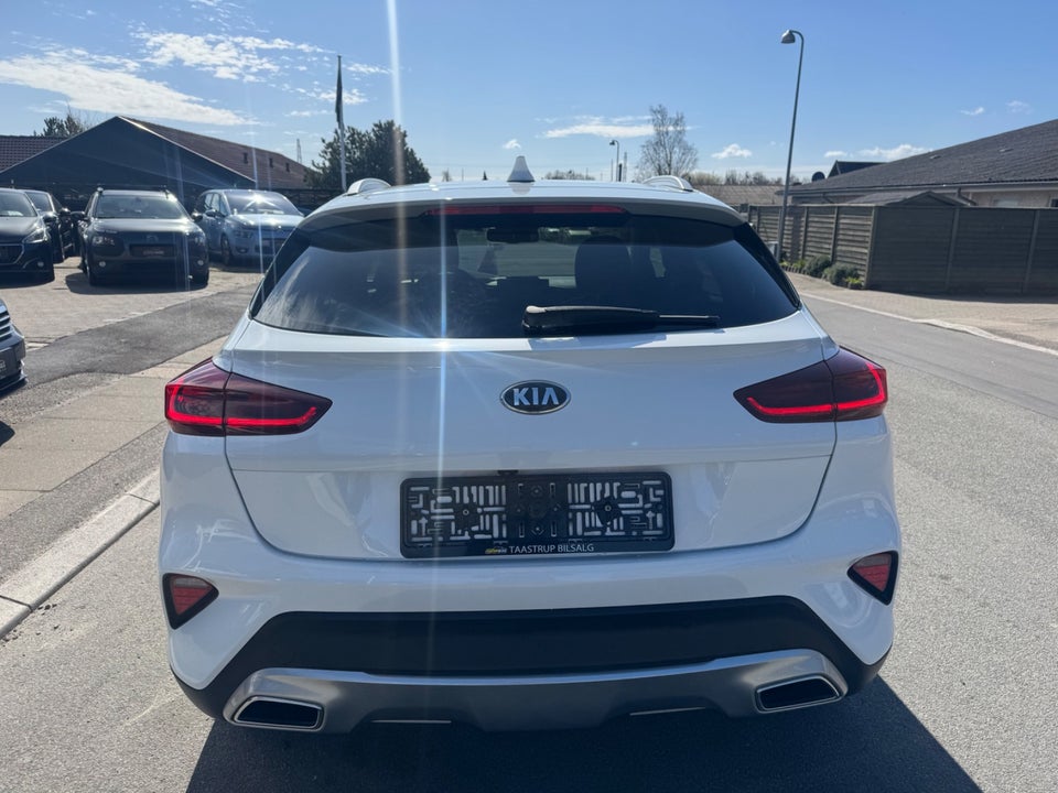 Kia XCeed 1,6 PHEV Upgrade DCT 5d