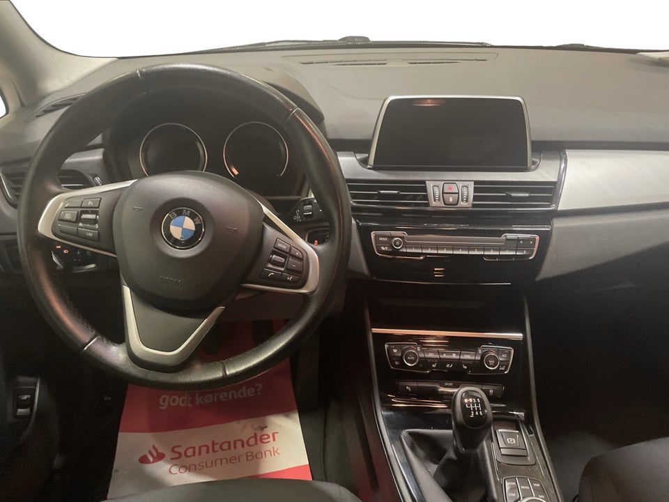 BMW 216i 1,5 Gran Tourer Sport Line 5d