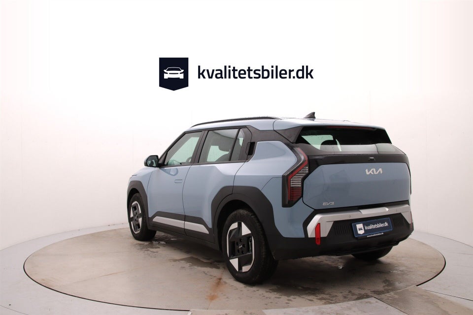 Kia EV3 58 Standard Range Access 5d