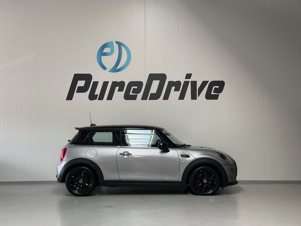 MINI Cooper SE Classic Trim 3d