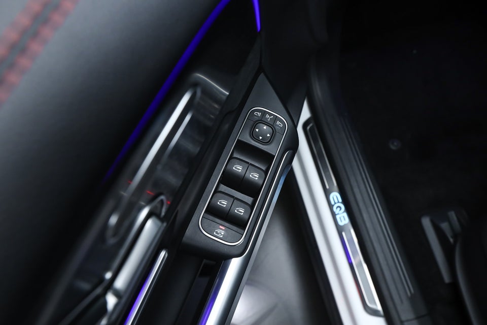 Mercedes EQB250+ AMG Premium 5d