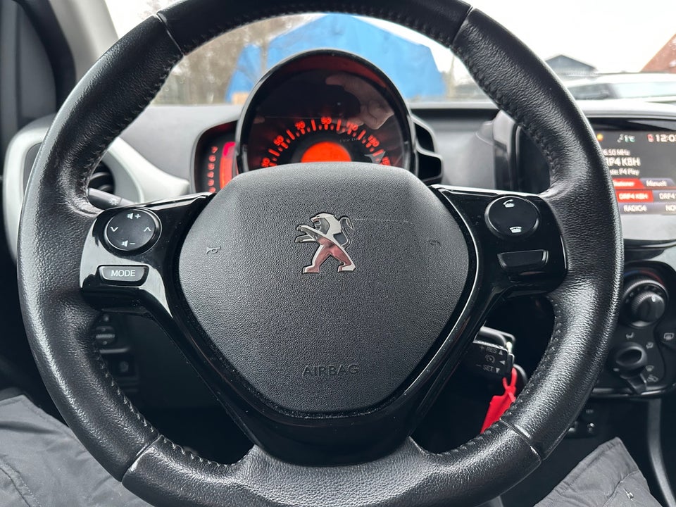 Peugeot 108 1,0 e-VTi 69 Desire TOP! 5d