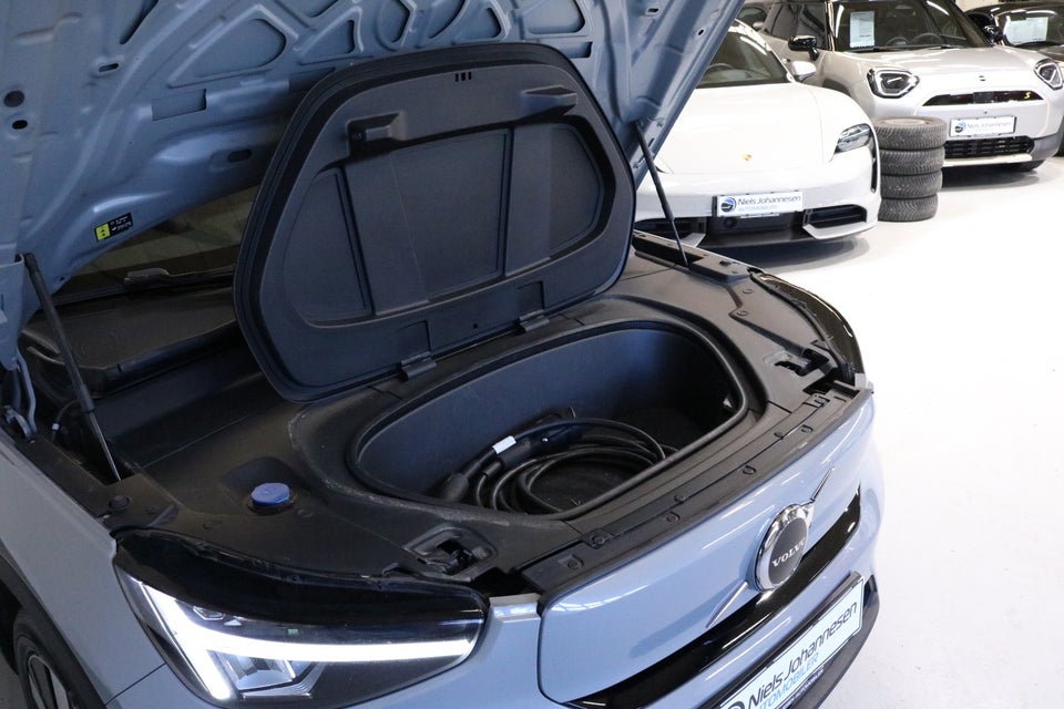 Volvo XC40 ReCharge Extended Range Core 5d