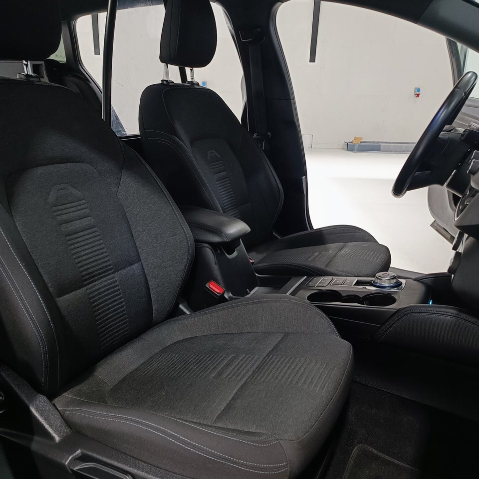 Ford Focus 1,5 EcoBlue Active stc. aut. Van 5d