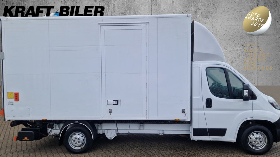 Peugeot Boxer 335 2,2 BlueHDi 140 L3 Alukasse m/lift