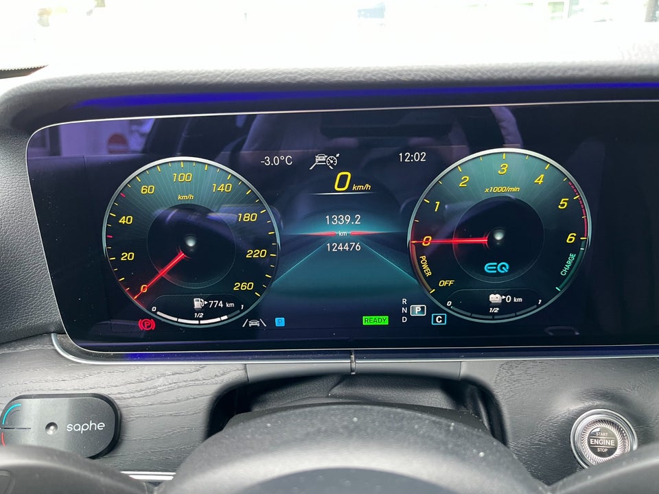 Mercedes E300 de 2,0 AMG Line aut. 4d