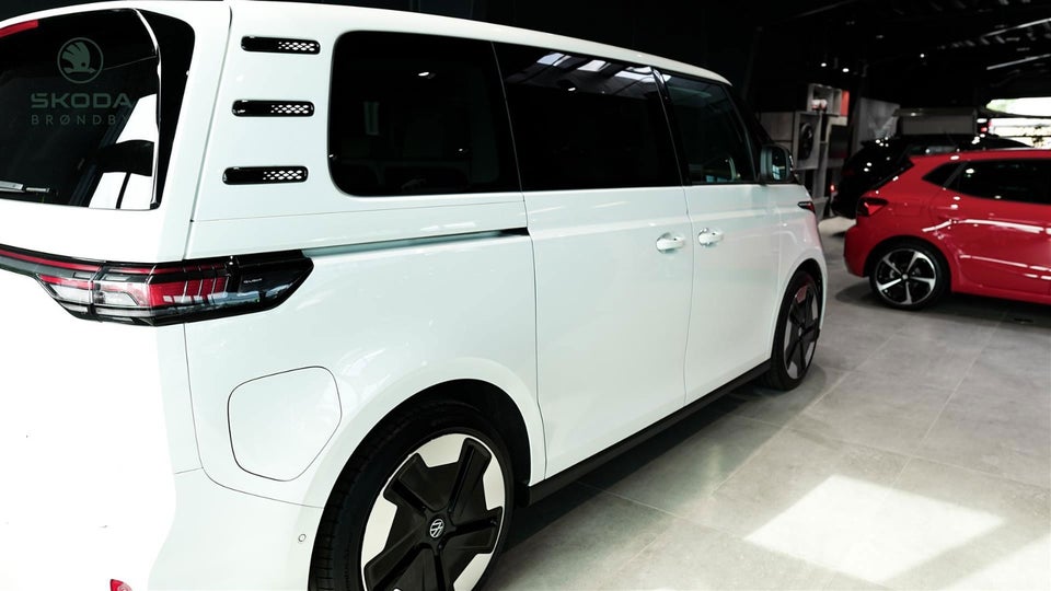 VW ID.Buzz 77 Style SWB 5d