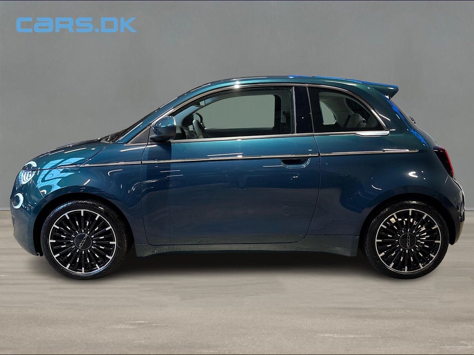 Fiat 500e 42 la Prima by Bocelli 3d