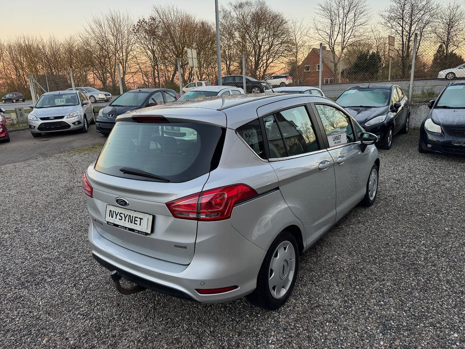 Ford B-MAX 1,0 SCTi 125 Titanium 5d