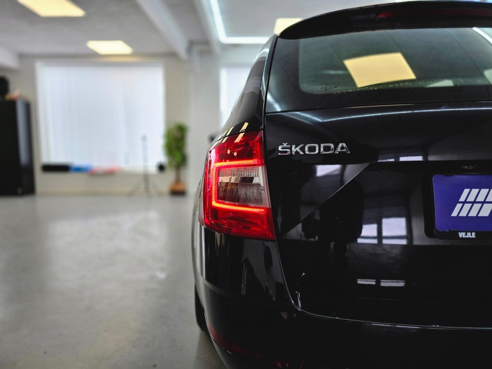 Skoda Octavia 1,5 TSi 150 Ambition Combi DSG 5d