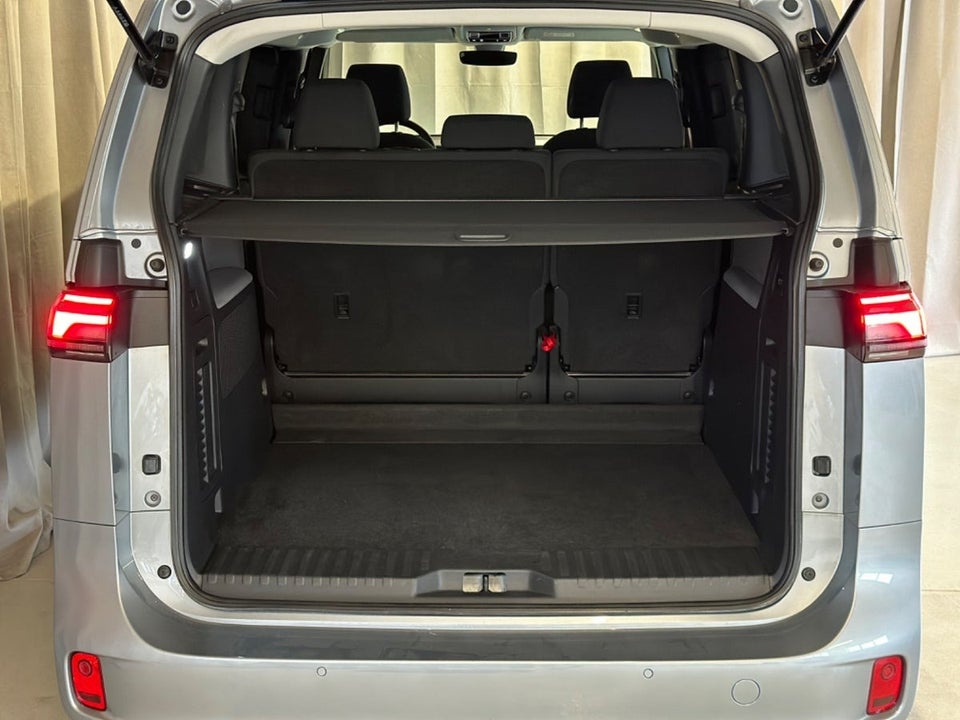 VW ID.Buzz 77 Pro Design SWB 5d