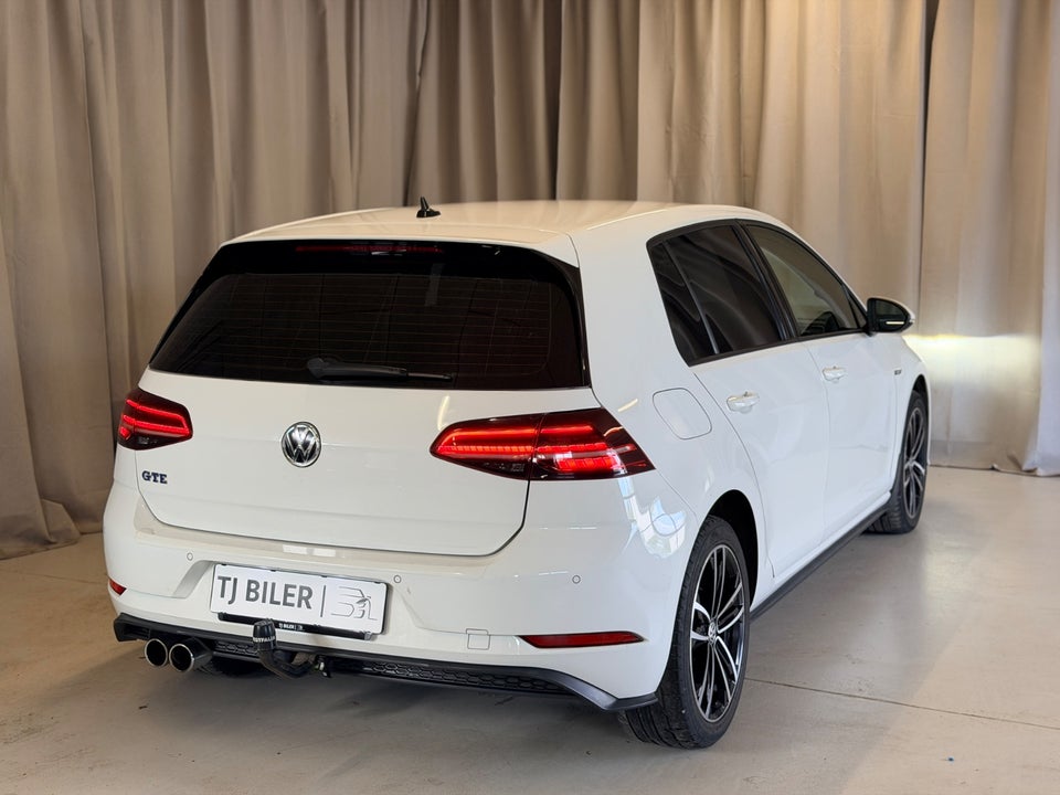 VW Golf VII 1,4 GTE DSG 5d