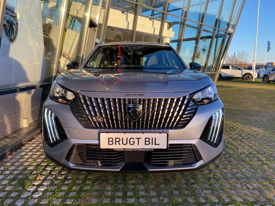 Peugeot 2008 1,2 PureTech 130 Allure EAT8 5d