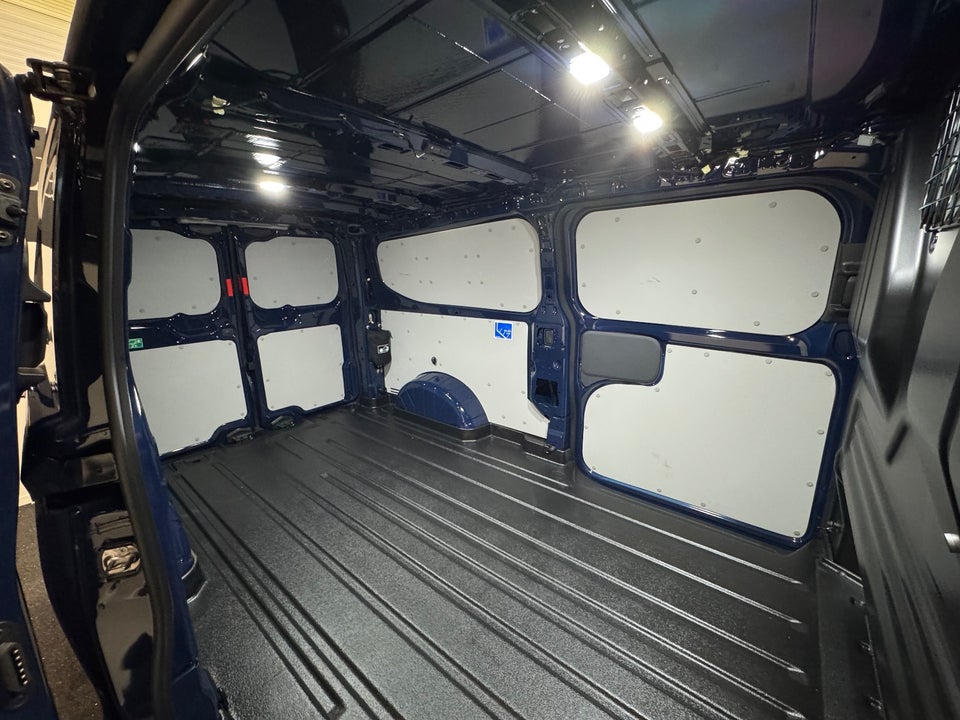 Ford Transit Custom 320L 2,5 PHEV Trend CVT