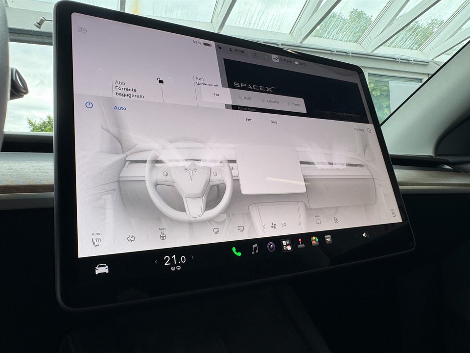 Tesla Model Y Long Range AWD 5d