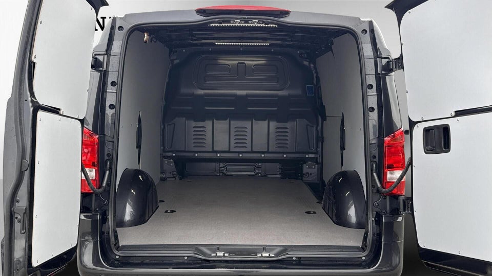 Mercedes Vito 119 2,0 CDi Kassevogn aut. L 4x4