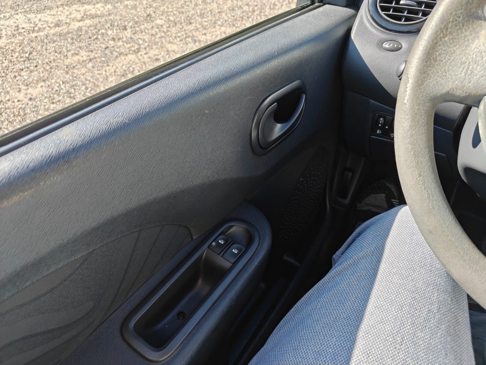 Renault Twingo 1,2 16V Authentique ECO2 3d