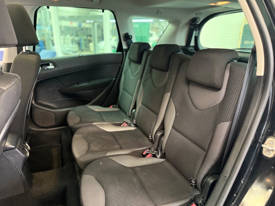 Peugeot 308 1,6 HDi 109 Comfort+ 5d