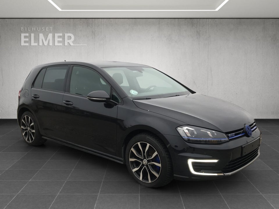 VW Golf VII 1,4 GTE DSG 5d