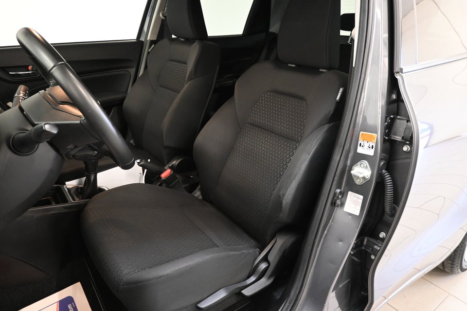 Suzuki Swift 1,2 mHybrid Action 5d