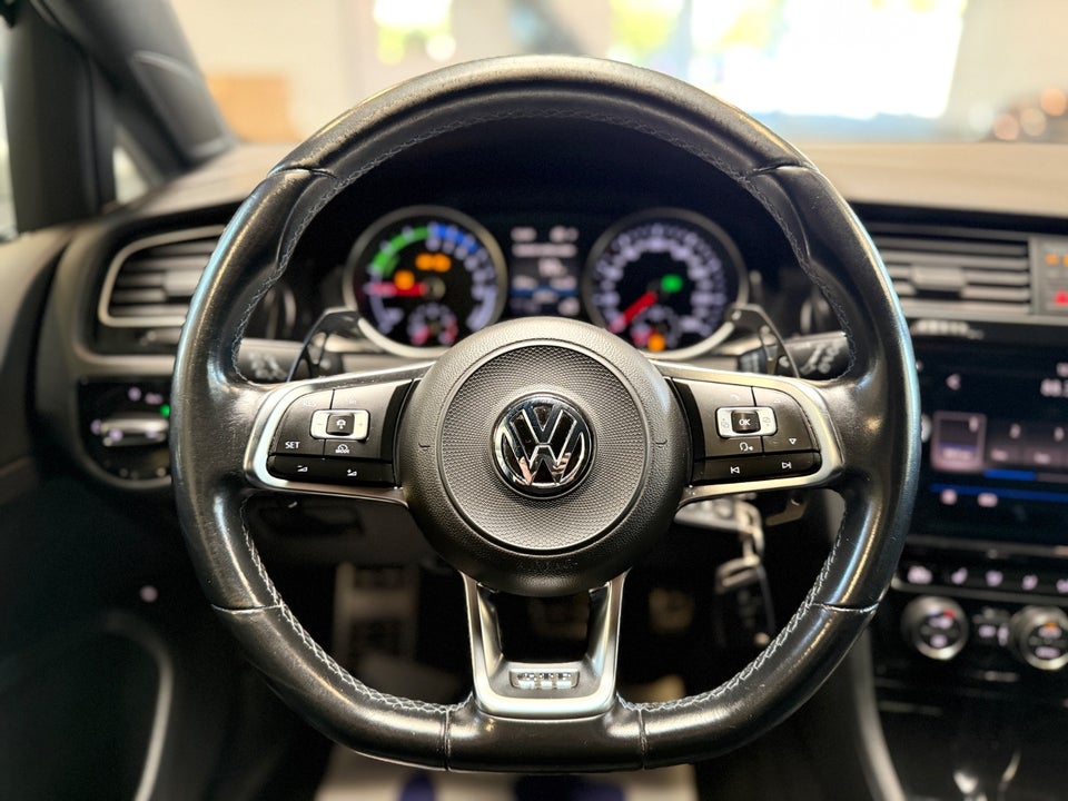 VW Golf VII 1,4 TSi 150 Comfortline DSG 5d