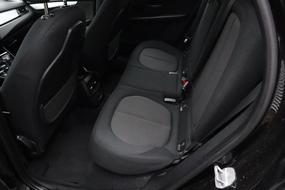 BMW 220d 2,0 Active Tourer aut. 5d