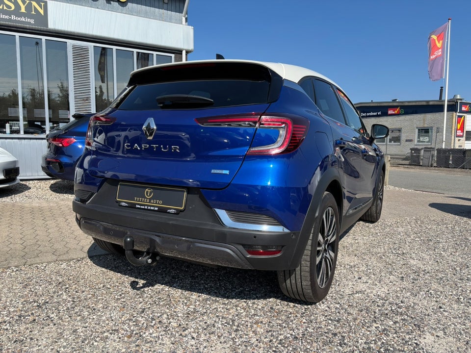Renault Captur 1,6 E-Tech Initiale Paris 5d