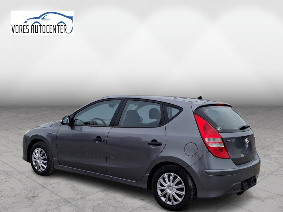 Hyundai i30 1,4 CVVT Classic 5d