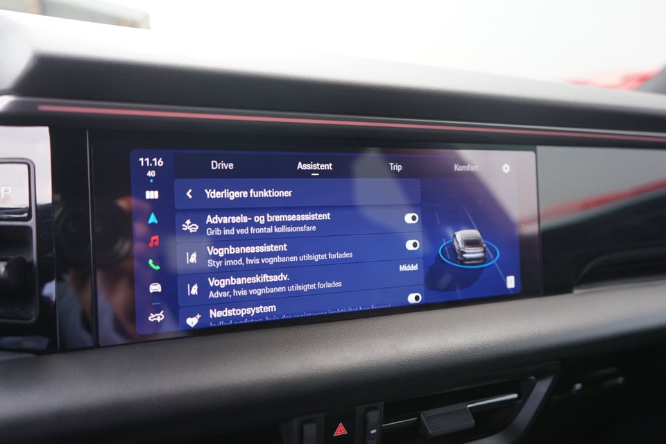 Porsche Macan 4 5d