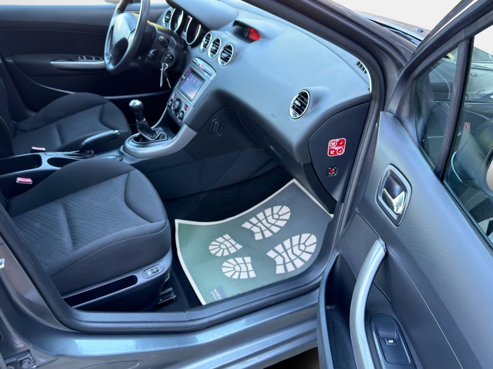 Peugeot 308 1,6 HDi 92 Access 5d