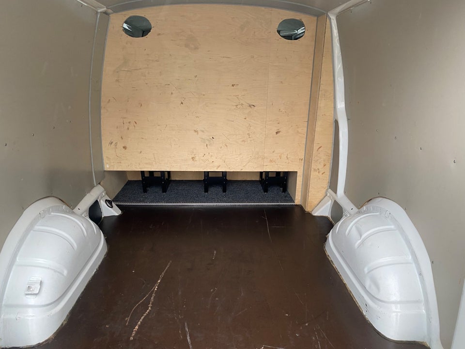VW Transporter 2,0 TDi 150 Mandskabsvogn DSG