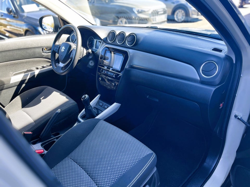 Suzuki Vitara 1,6 Active 5d