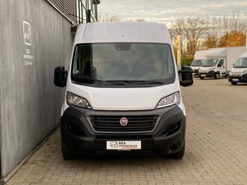 Fiat Ducato 33 2,3 MJT 140 Kassevogn L2H2 Pro+ aut.