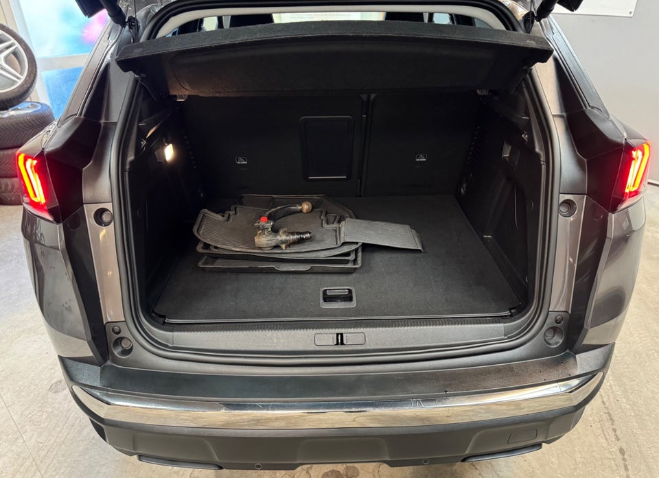 Peugeot 3008 1,6 Hybrid Allure Pack EAT8 5d