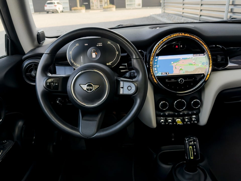 MINI Cooper SE Premium Extra 3d