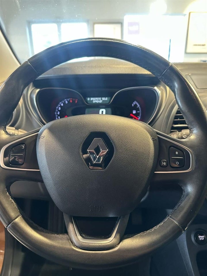 Renault Captur 1,2 TCe 120 Expression 5d