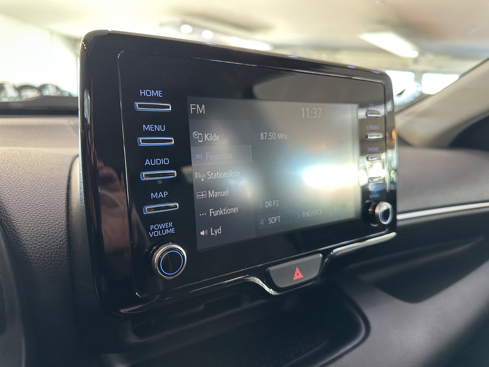 Toyota Yaris 1,5 Hybrid H1 e-CVT 5d