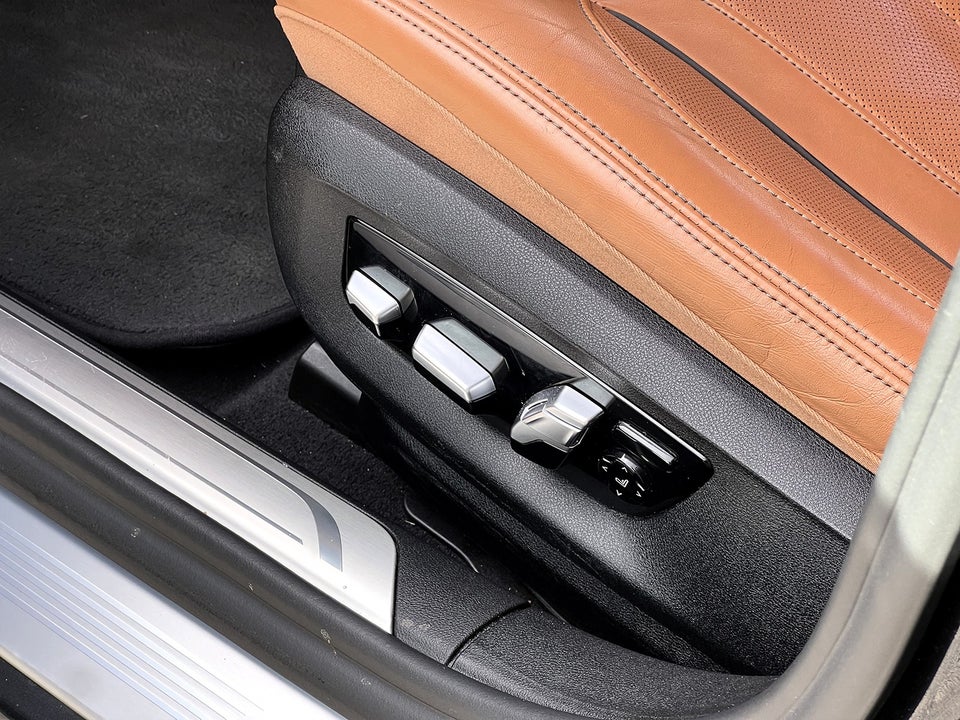 BMW 740i 3,0 M-Sport aut. 4d