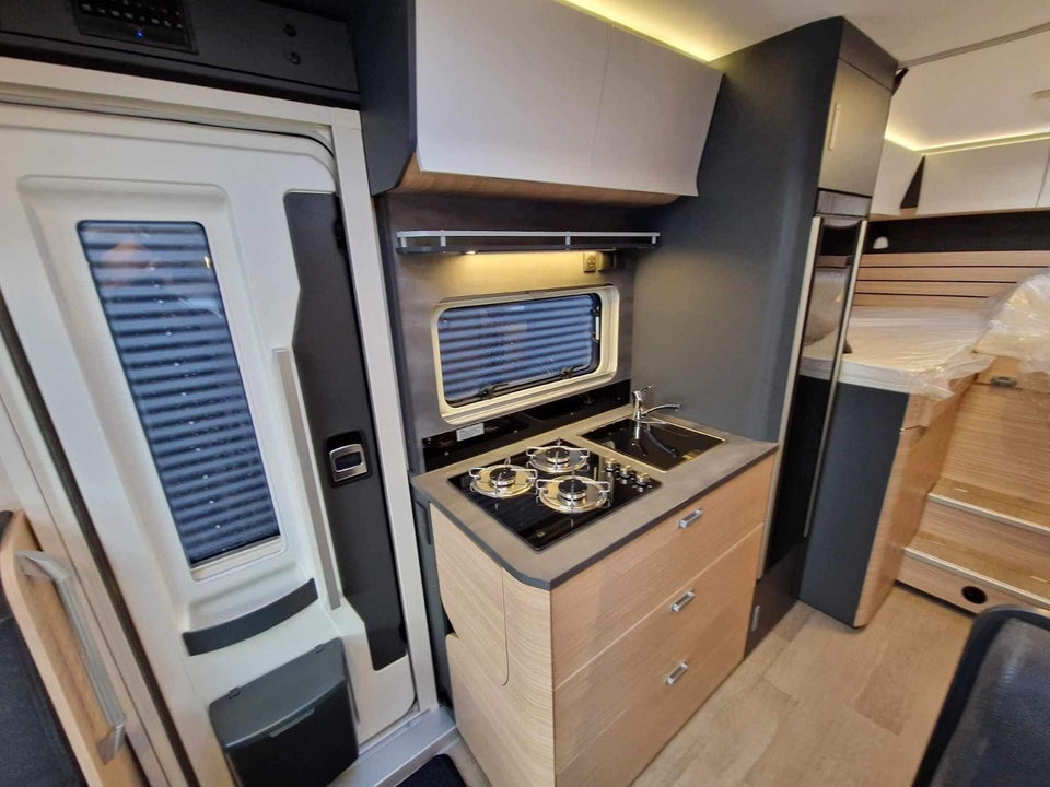 Hobby Optima De Luxe T65 GE 2,2 aut. 3d