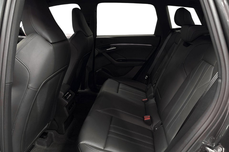 Audi Q6 e-tron S-line plus 5d