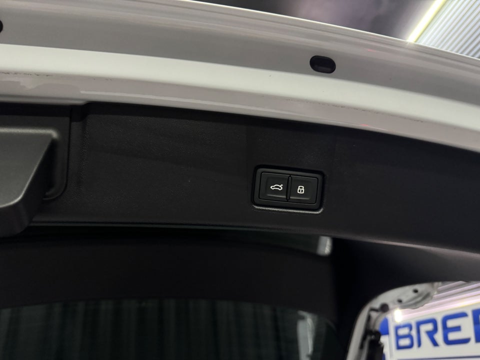 Audi Q4 e-tron 45 S-line Sportback 5d