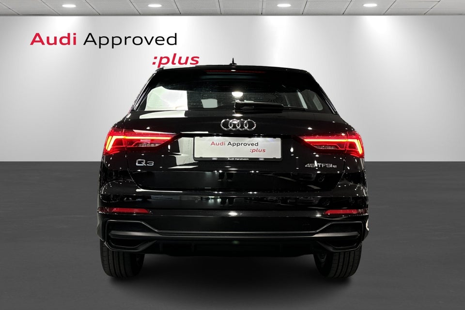 Audi Q3 45 TFSi e S-line+ S-tr. 5d