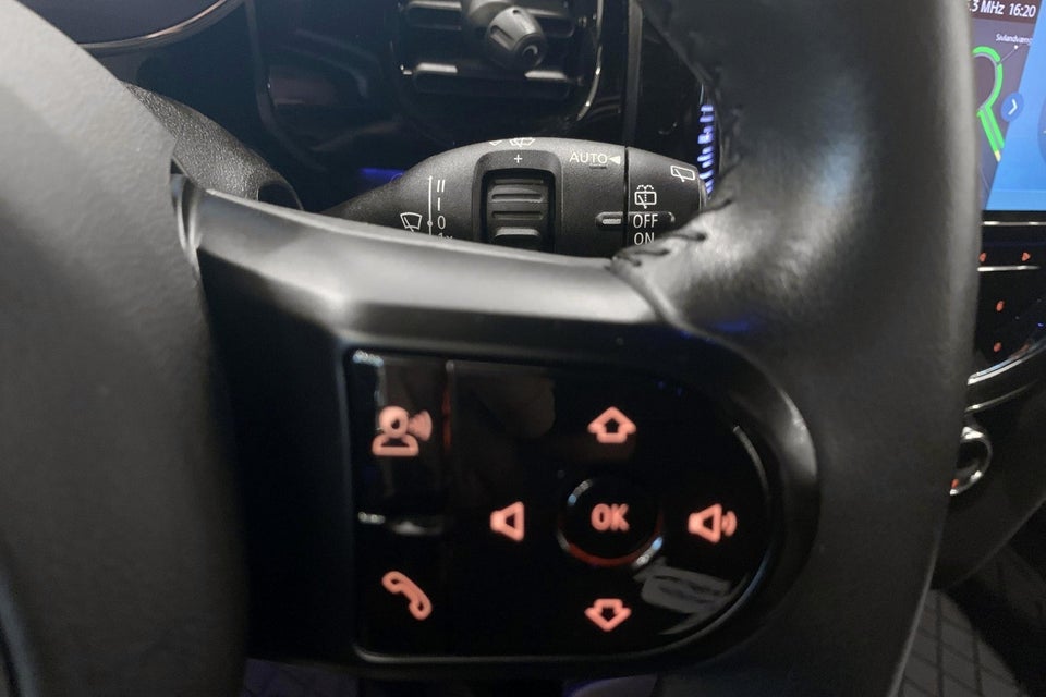 MINI Cooper SE Classic Trim 3d